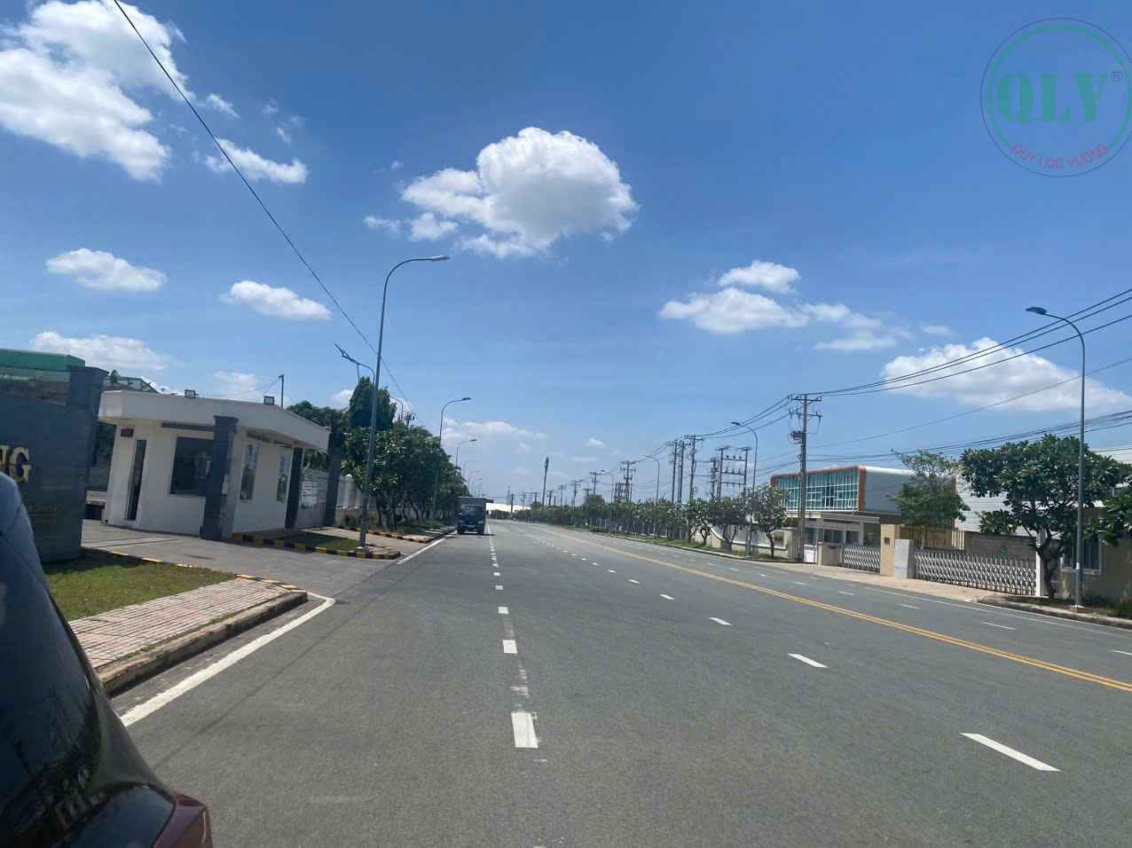 Cho thuê xưởng 2.541m2 có văn phòng ở KCN Long Đức, Long Thành, ĐN