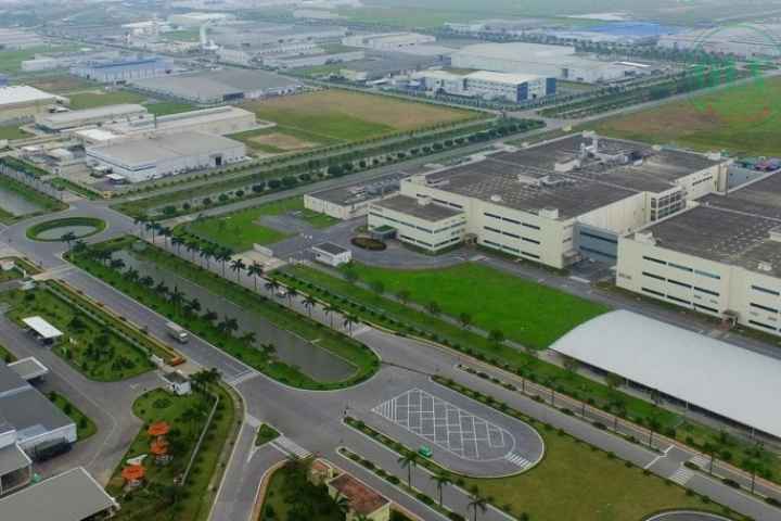 Cum-Cong_nghiep_long-Phuoc
