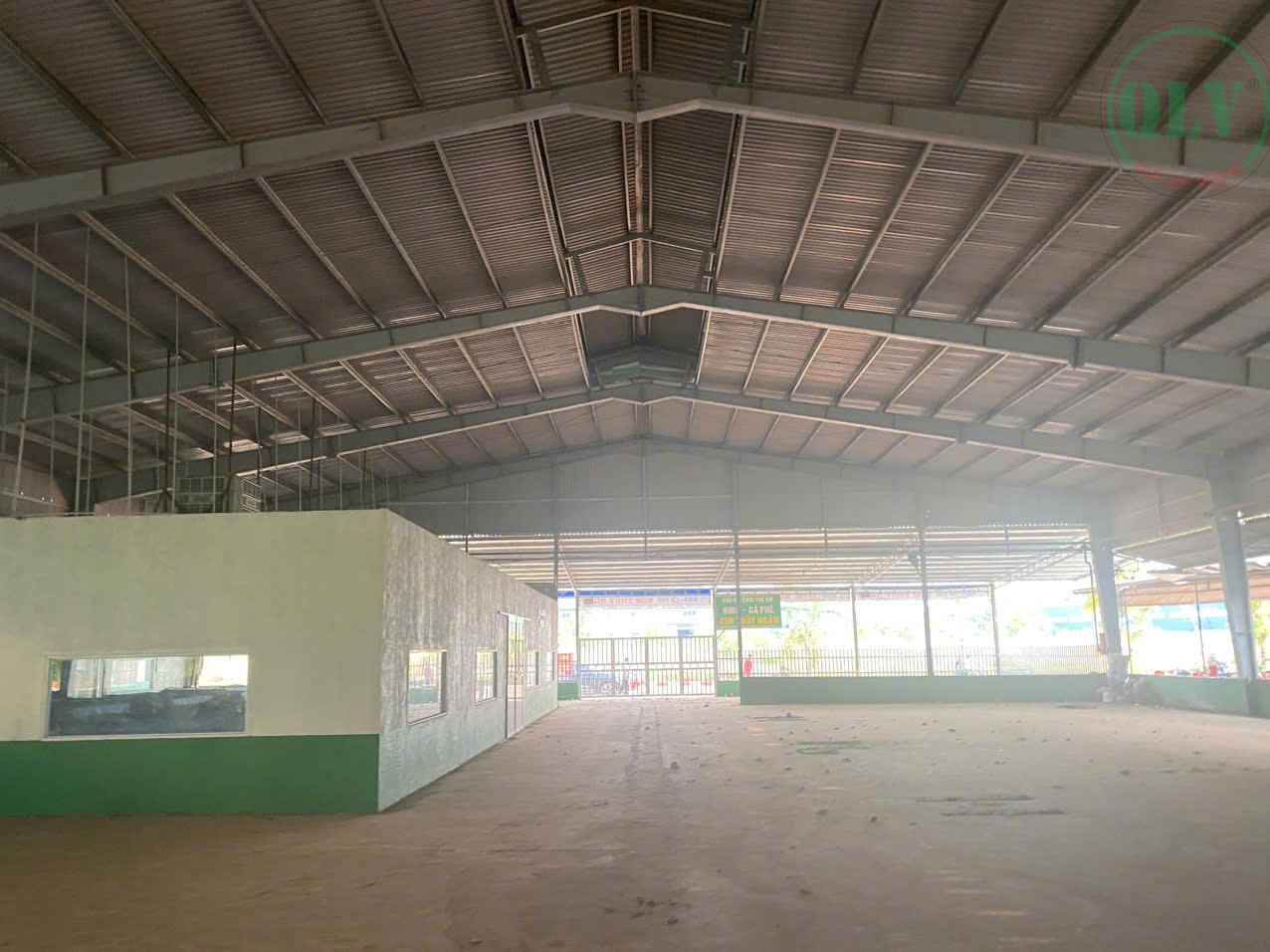 Bán xưởng KV 2.550m2 trong KCN Đồng Xoài 3, Bình Phước, giá 11 tỷ